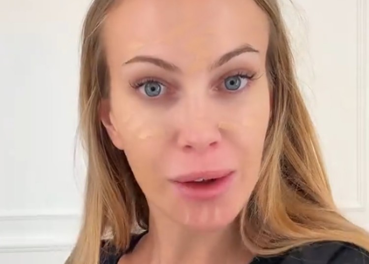 Taylor Mega confessa di essere germofobica: ecco le sue ossessioni Taylor Mega confessa di essere germofobica: ecco le sue ossessioni