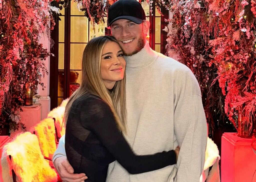 ''Poverino mio marito, gli tocca prendermi nature, in tuta e senza tacchi'': Diletta Leotta si mette in tiro solo per lavoro, le sue parole