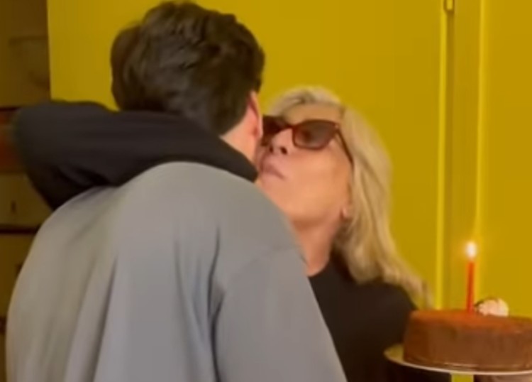Mara Venier fa una sorpresa al nipote Giulio