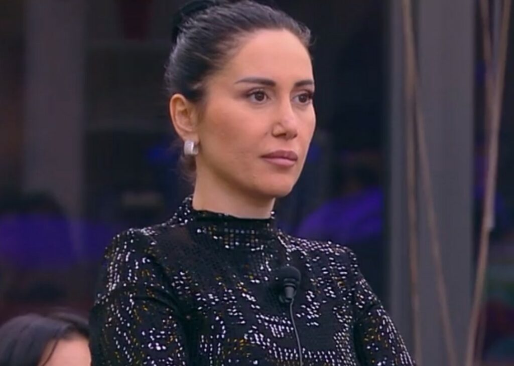 ''Follia associarmi a Helena, instabile e volgare'': Jessica Morlacchi lascia il Grande Fratello in diretta, ecco cos'è successo