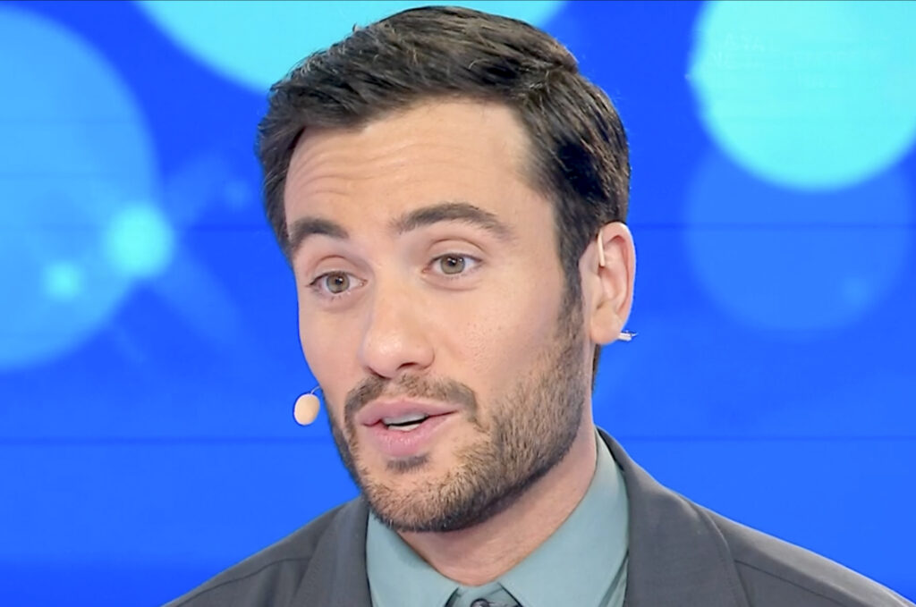 ''Questo figlio è stato voluto, col mio primogenito ci vediamo due volte l'anno'': Pretelli intervistato dalla Venier dopo la nascita di Kian ''Questo figlio è stato voluto, col mio primogenito ci vediamo due volte l'anno'': Pretelli intervistato dalla Venier dopo la nascita di Kian