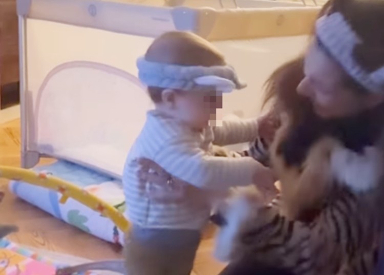 Roberta Morise condivide le dolcissime risate con il figlio