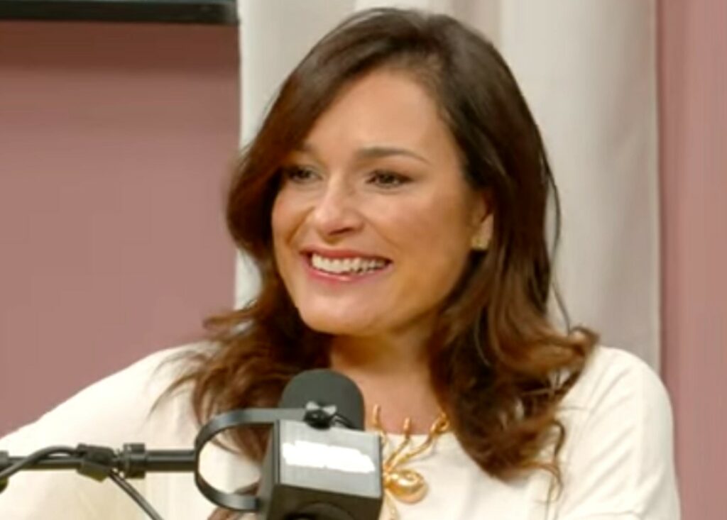 ''Il nome del secondogenito l'ha scelto l'ostetrica e mi ha detto: firma'': Alena Seredova rivela la strana genesi dei nomi dei figli