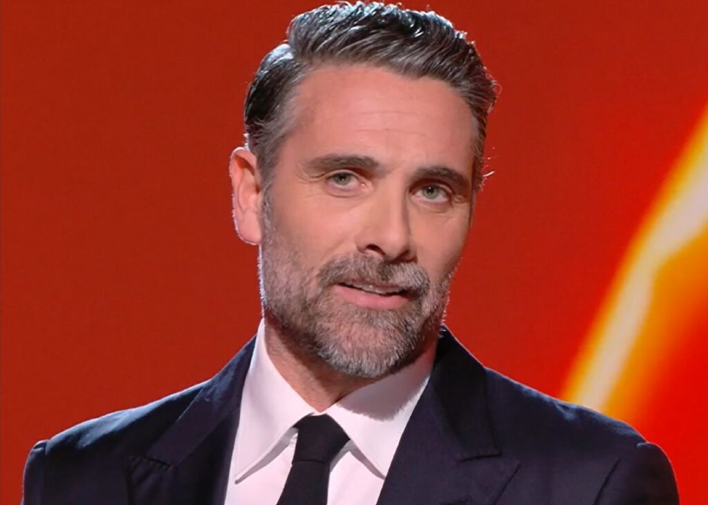 ''Dopo la separazione da una donna, ho incontrato un uomo, sono felice di essermi accettato'': Luca Calvani parla di amore in tv ''Dopo la separazione da una donna, ho incontrato un uomo, sono felice di essermi accettato'': Luca Calvani parla di amore in tv