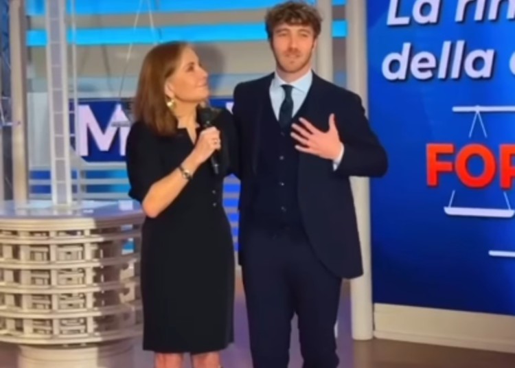 Paolo Ciavarro torna per la prima volta al lavoro in tv dopo la morte della mamma Eleonora Giorgi