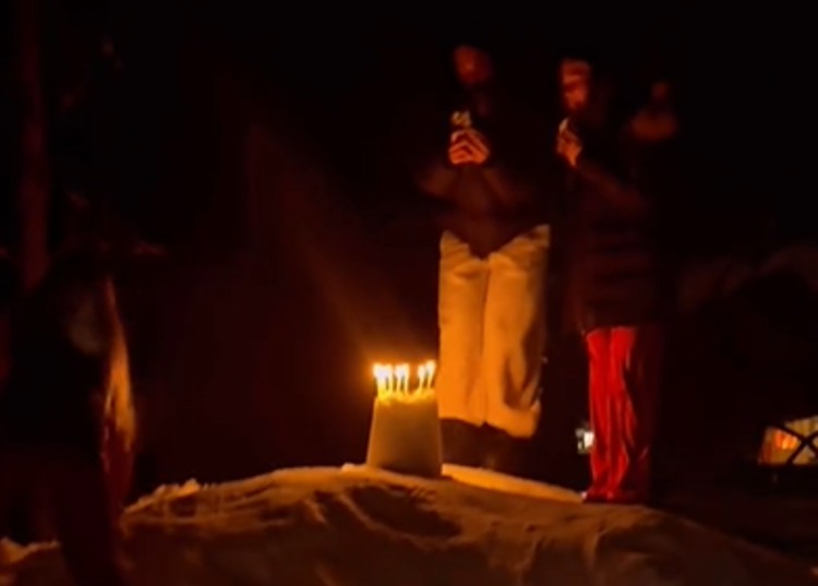 Sorpresa in Finlandia per gli 8 anni di Isabel Totti Sorpresa in Finlandia per gli 8 anni di Isabel Totti