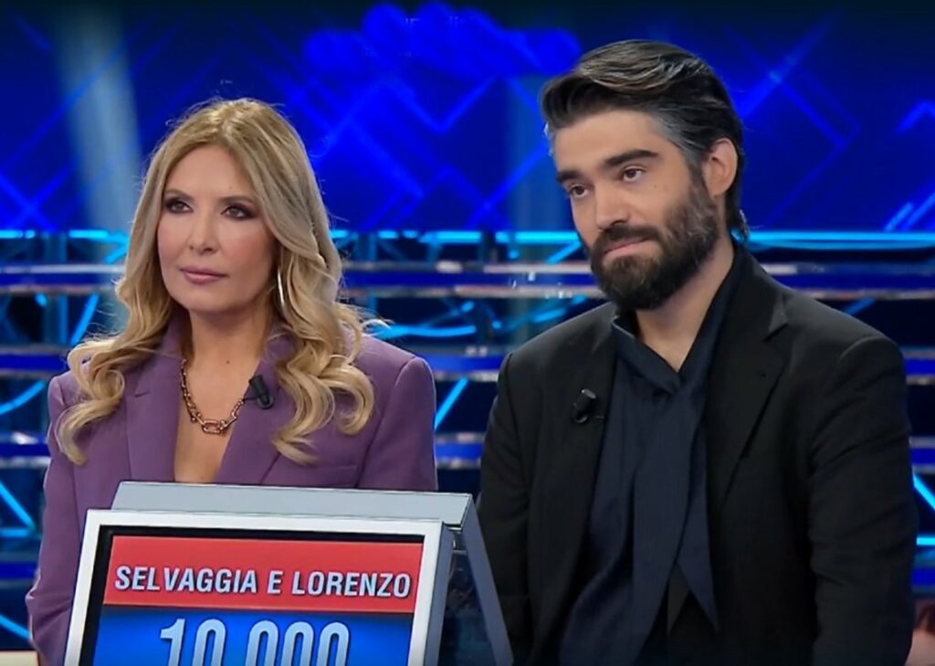 Selvaggia Lucarelli e il fidanzato Lorenzo Biagiarelli protagonisti della puntata speciale de 'L'Eredità' su Rai1: ecco com'è andata Selvaggia Lucarelli e il fidanzato Lorenzo Biagiarelli protagonisti della puntata speciale de 'L'Eredità' su Rai1: ecco com'è andata