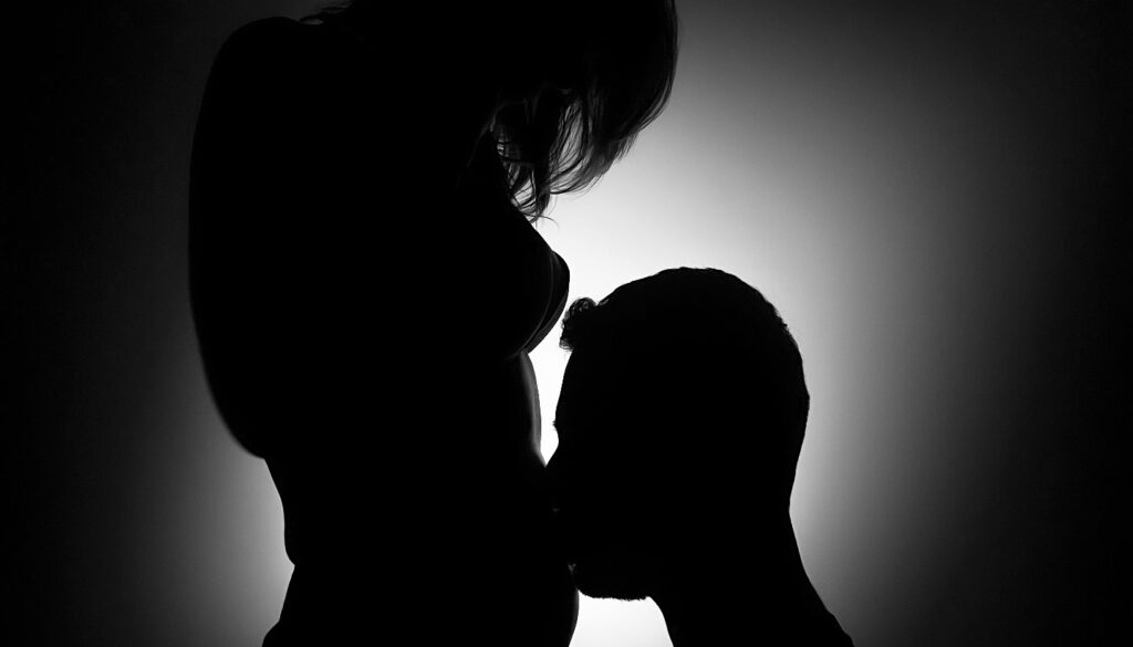 Alessandra Amoroso è incinta! L’annuncio ufficiale: ecco il genere, il nome scelto e quando nascerà