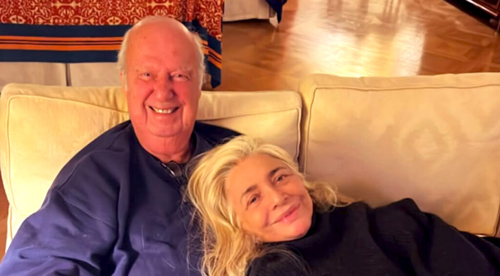 ''Abbiamo messo in vendita la casa a Santo Domingo'': Mara Venier rivela che i problemi di salute suoi e del marito stanno cambiando le loro vite ''Abbiamo messo in vendita la casa a Santo Domingo'': Mara Venier rivela che i problemi di salute suoi e del marito stanno cambiando le loro vite