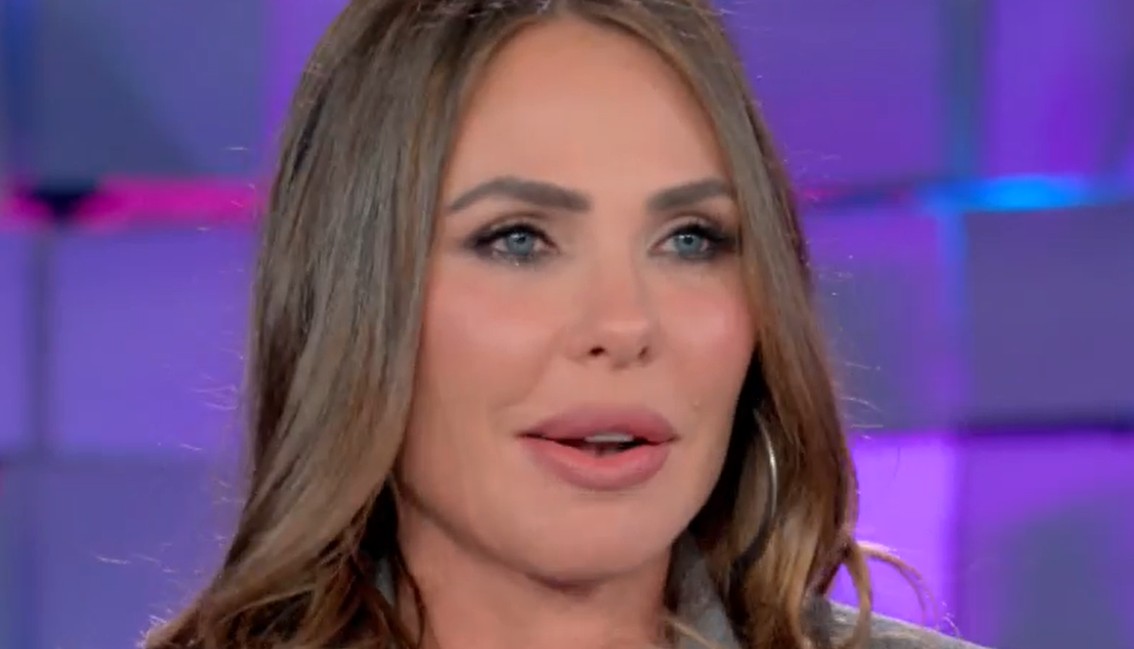 "La nostra coppia? Molto bilanciata, mi sento sicura": Ilary Blasi parla del rapporto con Bastian Muller in tv - Gossip.it | News sul Gossip e VIP