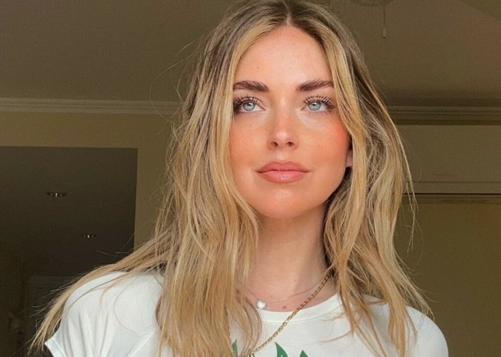 ''Non sto riuscendo a vivere una rinascita perfetta'': Chiara Ferragni riprende in mano la sua azienda, ma ammette le enormi difficoltà ''Non sto riuscendo a vivere una rinascita perfetta'': Chiara Ferragni riprende in mano la sua azienda, ma ammette le enormi difficoltà