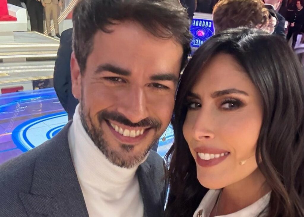 L'attore Iago Garcia e Amanda Lecciso, sorella di Loredana, sono una coppia dopo essersi conosciuti al GF: ''Piace alla mia famiglia'' L'attore Iago Garcia e Amanda Lecciso, sorella di Loredana, sono una coppia dopo essersi conosciuti al GF: ''Piace alla mia famiglia''