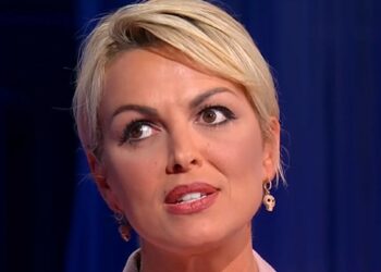 ''L’ho cercata un sacco di volte, ma non mi ha risposto'': Francesca Pascale rivela i problemi con l'ex moglie Paola Turci e in tv abbraccia il suo ‘sogno erotico’