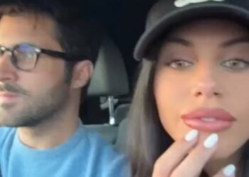 Antonella Fiordelisi e Giulio Fratini complici in macchina