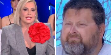 ''Se i genitori sono due padri o due madri non importa'': Simona Ventura, mamma adottiva di Caterina, contro Adinolfi in diretta all’Isola