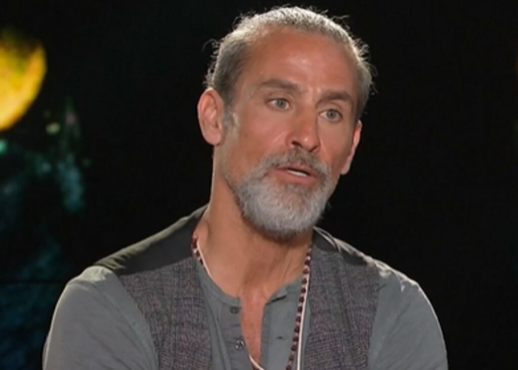 ''Paola Barale era sposata prima di conoscermi'': Raz Degan fa un'allusione a un possibile tradimento della showgirl all'ex marito Sperti? ''Paola Barale era sposata prima di conoscermi'': Raz Degan fa un'allusione a un possibile tradimento della showgirl all'ex marito Sperti?