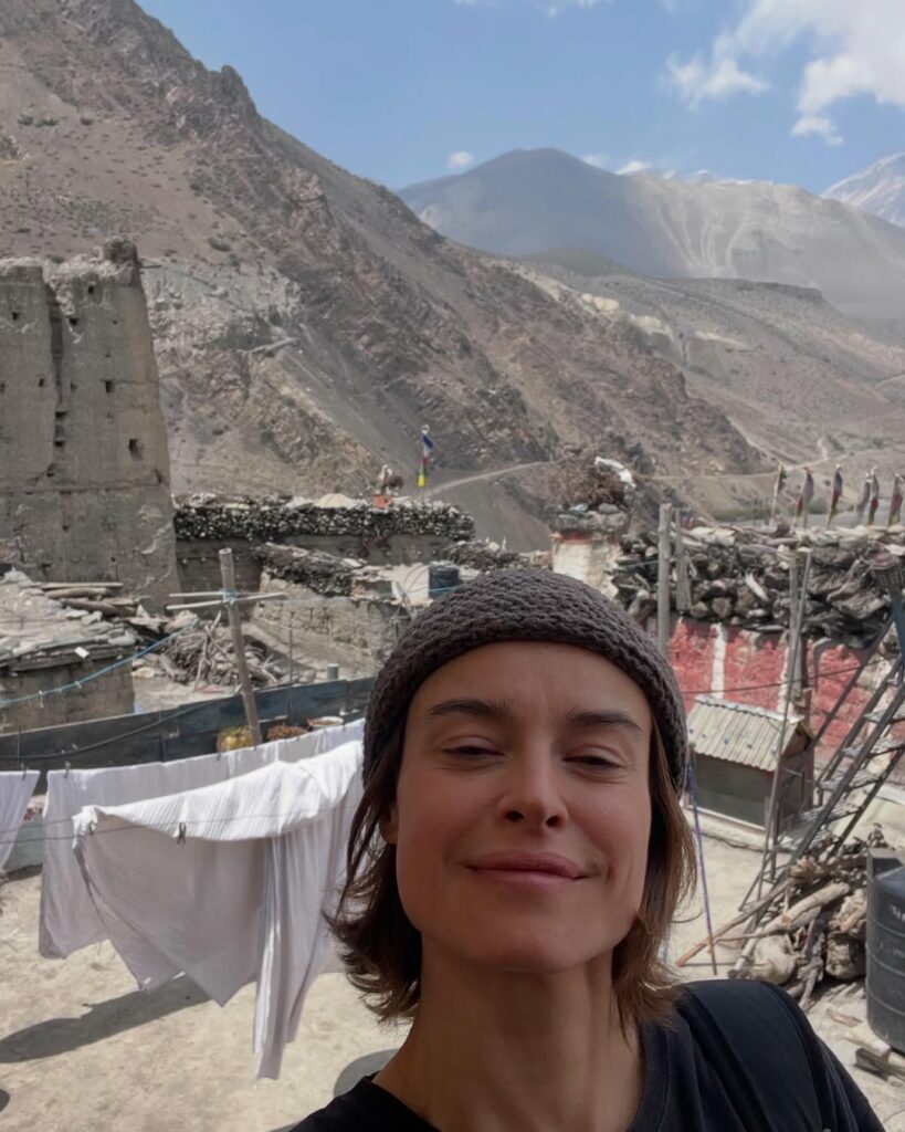 Kasia Smutniak è di nuovo in Nepal