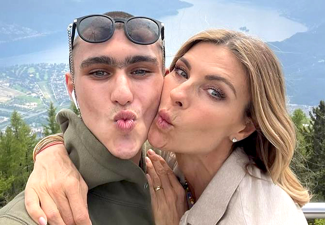 ''Achille ha vissuto sei mesi a Palermo, si trova molto bene'': Martina Colombari spiega come sta oggi il figlio dopo le difficoltà - Gossip.it | News sul Gossip e VIP