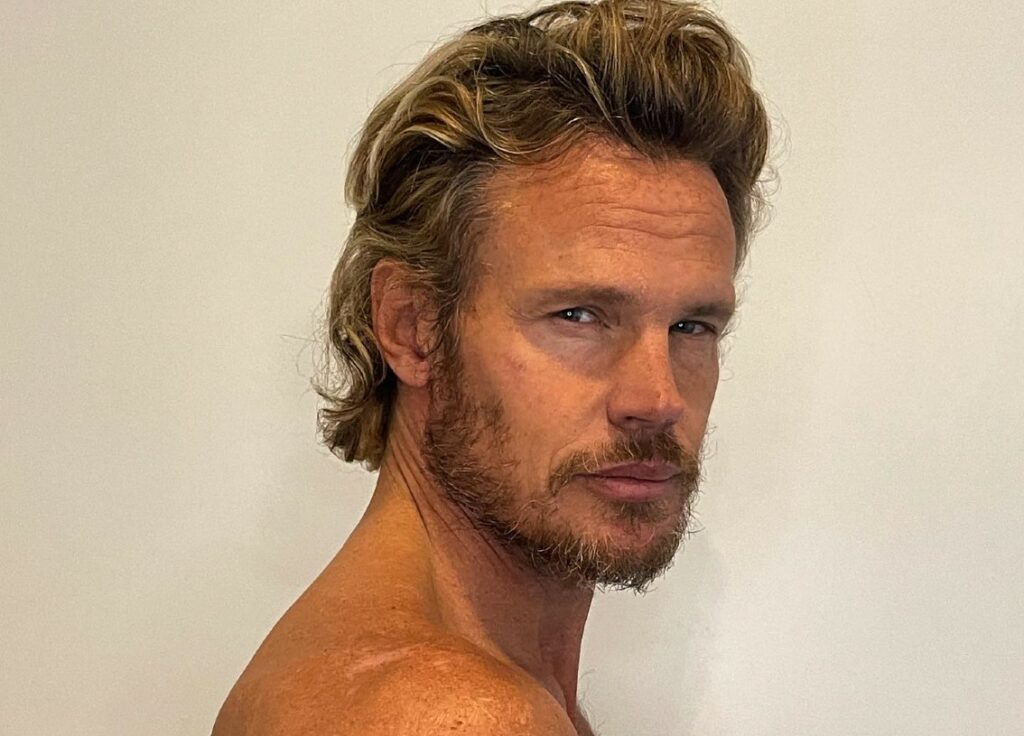 Il 'Bonus' di 'Avanti un Altro' Daniel Nilsson arrestato in Valle D'Aosta per maltrattamenti nei confronti della fidanzata Il 'Bonus' di 'Avanti un Altro' Daniel Nilsson arrestato in Valle D'Aosta per maltrattamenti nei confronti della fidanzata