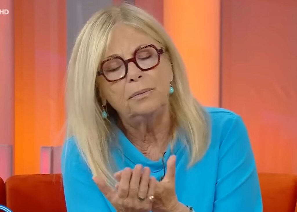 Rita Dalla Chiesa si commuove in tv ricordando l'ex marito Fabrizio Frizzi e spiega perché finì il loro matrimonio Rita Dalla Chiesa si commuove in tv ricordando l'ex marito Fabrizio Frizzi e spiega perché finì il loro matrimonio