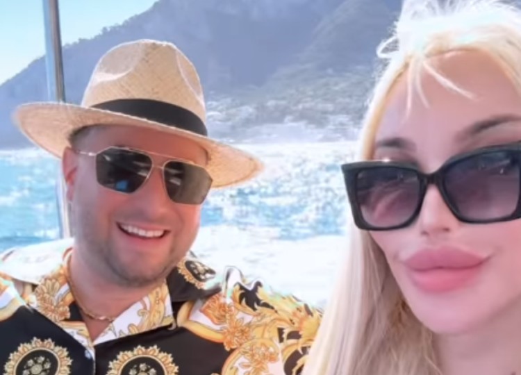 Jessica Alves a Capri con il fidanzato