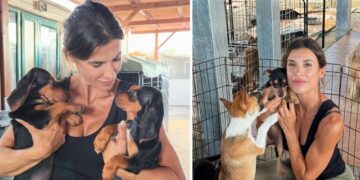 Elisabetta Canalis in vacanza con la figlia in Sardegna