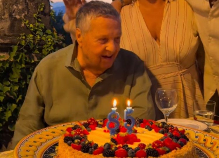 Renato Pozzetto spegne 85 candeline con il famoso collega