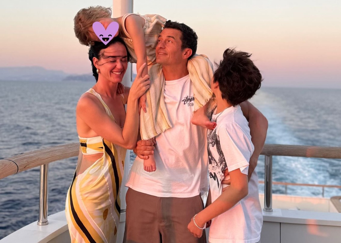 Orlando Bloom e Katy Perry dopo la separazione in vacanza insieme in Italia, la foto con i figli - Gossip.it | News sul Gossip e VIP