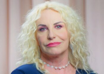 ''Temptation Island è magnetica perché le corne le abbiamo avute tutti'': il commento di Antonella Clerici sul programma Mediaset scatena il putiferio