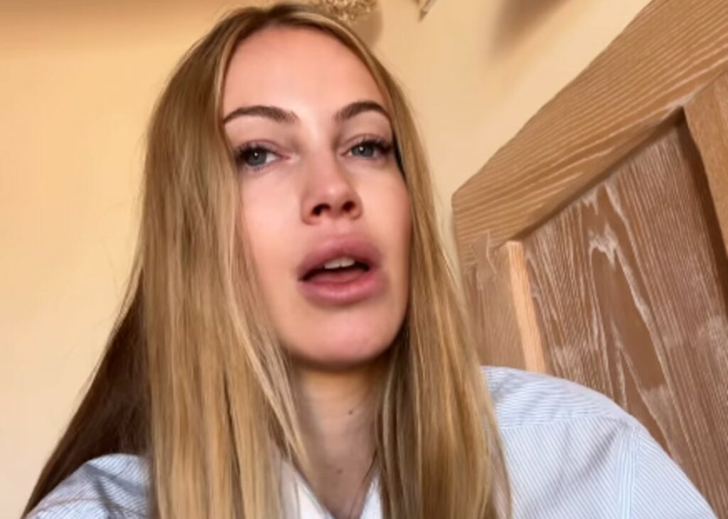 ''Ansia, angoscia assurda'': Taylor Mega racconta i suoi attacchi di panico alla visione dell’alba ''Ansia, angoscia assurda'': Taylor Mega racconta i suoi attacchi di panico alla visione dell’alba