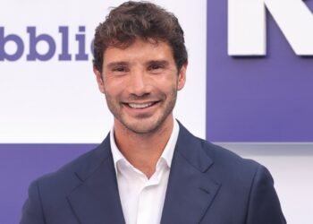 ''Stefano De Martino è andato con Antonella Fiordelisi mentre stava con Belen, che si è incavolata tantissimo'': Corona sostiene una tesi 'hot' sul conduttore di Affari Tuoi