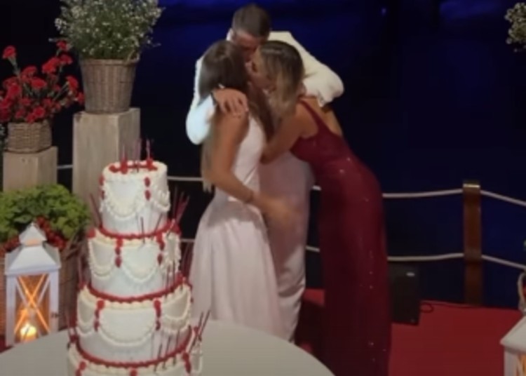 Sabrina Ghio festeggia 40 anni a Ischia con un party da sogno