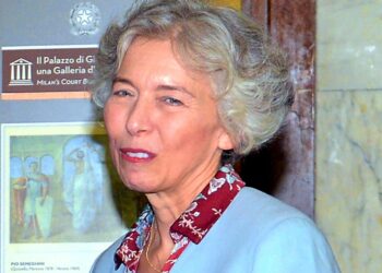 ''Non avevo soldi per mangiare, prendevo cibo alla Caritas'': l'ex Presidente della Camera Irene Pivetti si era messa a fare le pulizie per vivere, il racconto