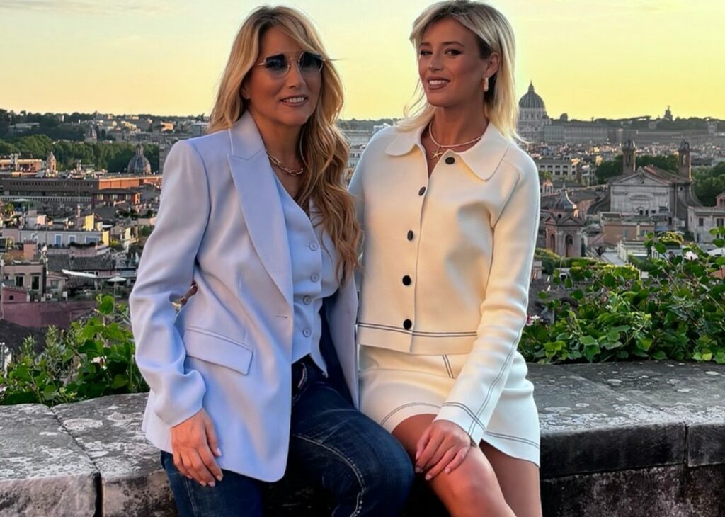 ''La prima volta che mi ha chiamata mamma mi sono arrabbiata moltissimo'': Jo Squillo parla del rapporto con sua figlia 'elettiva' Michelle ''La prima volta che mi ha chiamata mamma mi sono arrabbiata moltissimo'': Jo Squillo parla del rapporto con sua figlia 'elettiva' Michelle