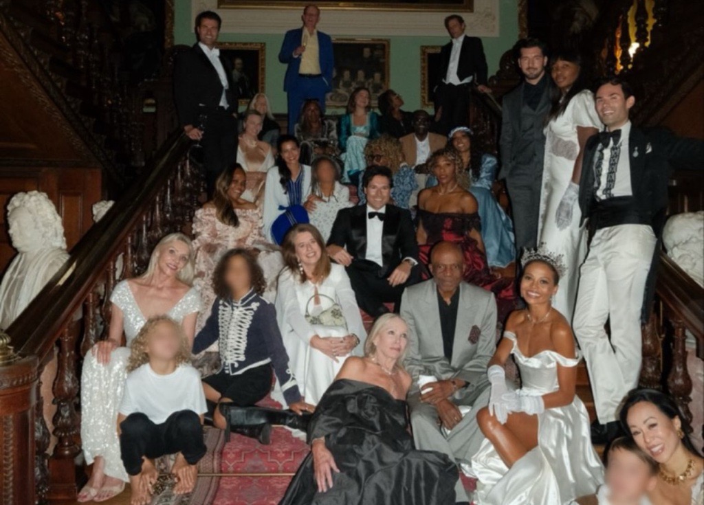 ''Family time London'': Andrea Preti e Venus Williams, dopo le nozze a Ischia, festeggiano con i loro parenti e amici in Inghilterra, foto