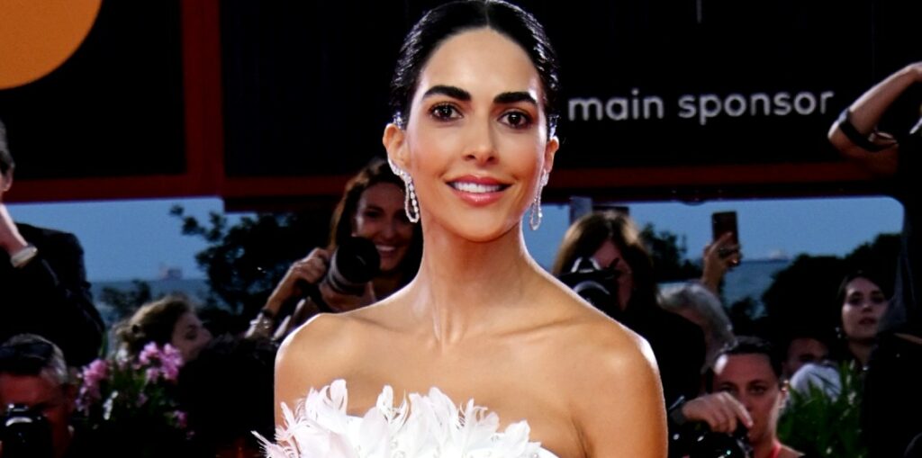 ''Quando sei veramente fragile, è lì che scopri la tua forza'': Rocìo a Venezia sotto i riflettori dopo lo scandalo del presunto tradimento di Raoul Bova, le sue parole ''Quando sei veramente fragile, è lì che scopri la tua forza'': Rocìo a Venezia sotto i riflettori dopo lo scandalo del presunto tradimento di Raoul Bova, le sue parole