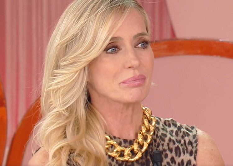 Brigitta Boccoli in tv: ''A 14 anni ho avuto una storia con Pino Insegno che ne aveva 27''