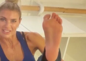 Martina Colombari, allenamenti di 'Ballando' iniziano con infortunio