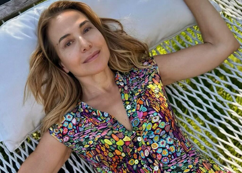 ''Non mi sono mai rifatta, non faccio neanche il Botox'': Barbara d'Urso sostiene di non essere mai ricorsa alla chirurgia estetica e di portare con orgoglio le rughe