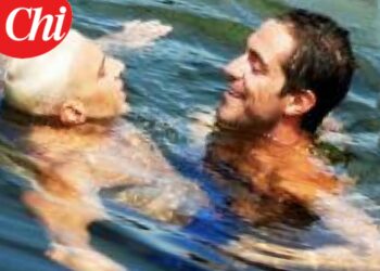 L'ex gieffino Tommaso Zorzi e l'ex nuotatore e concorrente di 'Ballando' Alex Di Giorgio sono una coppia! La paparazzata di 'Chi'