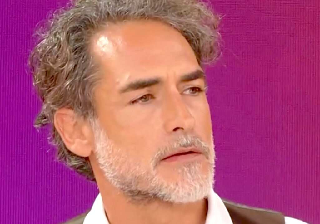 ''Mio figlio ha malattia rara della pelle, solo altri quattro casi al mondo'': la confessione dell'ex vincitore dell'Isola Sergio Muniz, ecco di che si tratta ''Mio figlio ha malattia rara della pelle, solo altri quattro casi al mondo'': la confessione dell'ex vincitore dell'Isola Sergio Muniz, ecco di che si tratta