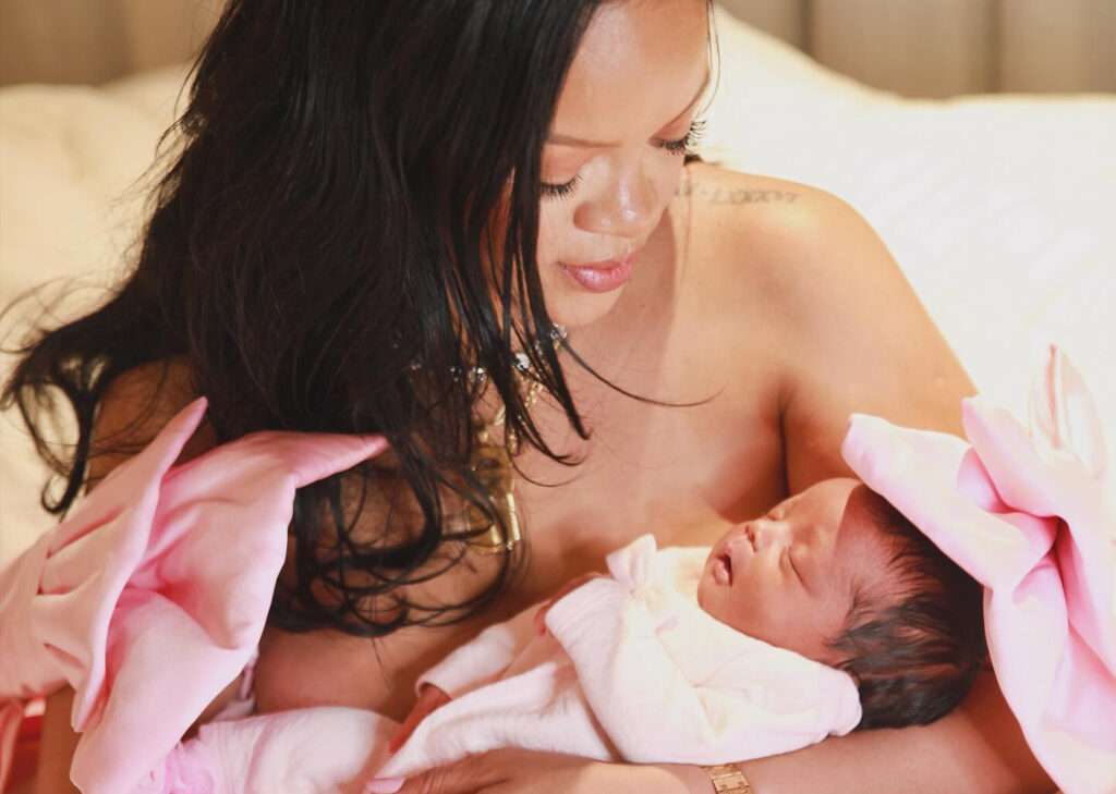Rihanna ha partorito, nata la prima bambina, ma il nome spiazza tutti