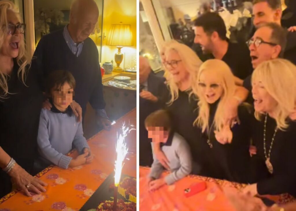 Le foto del compleanno di Mara Venier che ha festeggiato 75 anni con una grande festa piena di amici vip nel suo attico a Roma Le foto del compleanno di Mara Venier che ha festeggiato 75 anni con una grande festa piena di amici vip nel suo attico a Roma