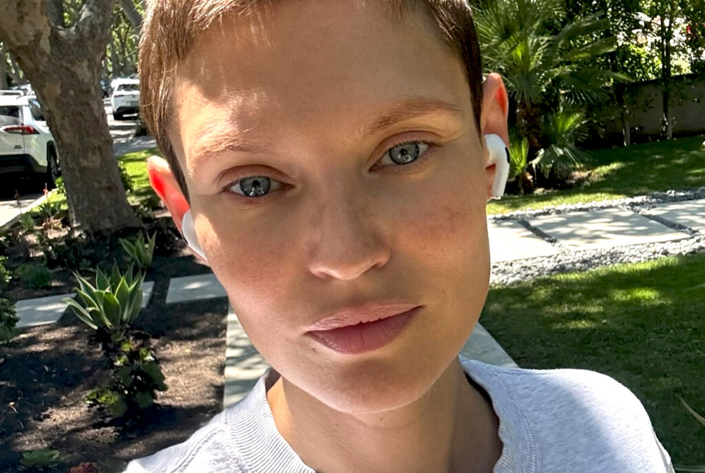 Bianca Balti scrive a Victoria’s Secret chiedendo di sfilare per loro dopo il tumore, ma non va come sperato: ''Gesto audace''