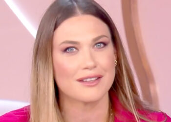 ''Ero in carne, sono dimagrita e non mi è stato perdonato'': l’ex professoressa de L’Eredità Benedetta Mazza racconta gli attacchi dopo che ha perso 15 kg