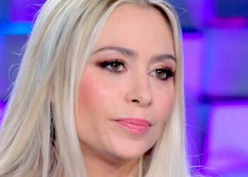 ''Ci credevo tantissimo, io sono seria e fedele'': Martina Stella sulla separazione, ammette che il suo matrimonio era ''un po’ affollato''