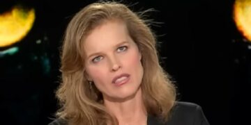 ''Quando ci sono dei figli bisogna combattere'': Eva Herzigova spiega perché ha perdonato il tradimento del marito ''Quando ci sono dei figli bisogna combattere'': Eva Herzigova spiega perché ha perdonato il tradimento del marito