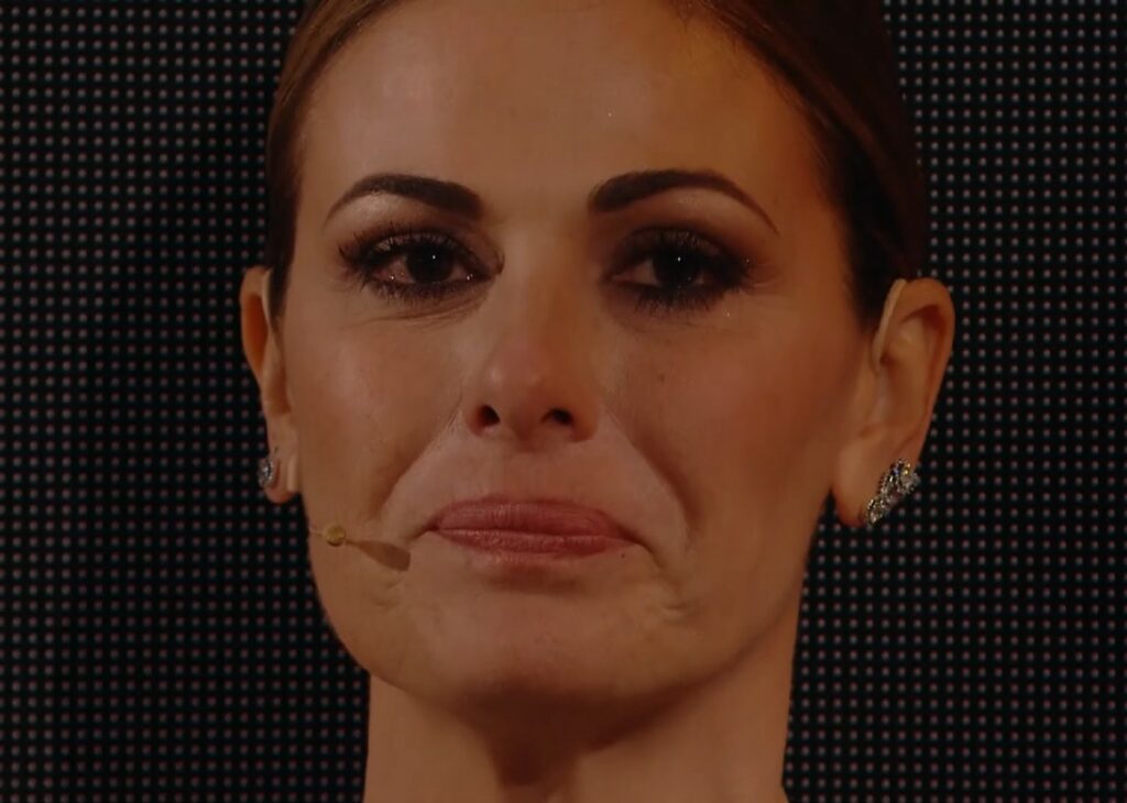 ''Il silenzio aveva preso spazio'': Vanessa Incontrada in lacrime in tv parla della crisi con Rossano Laurini che ora sposerà