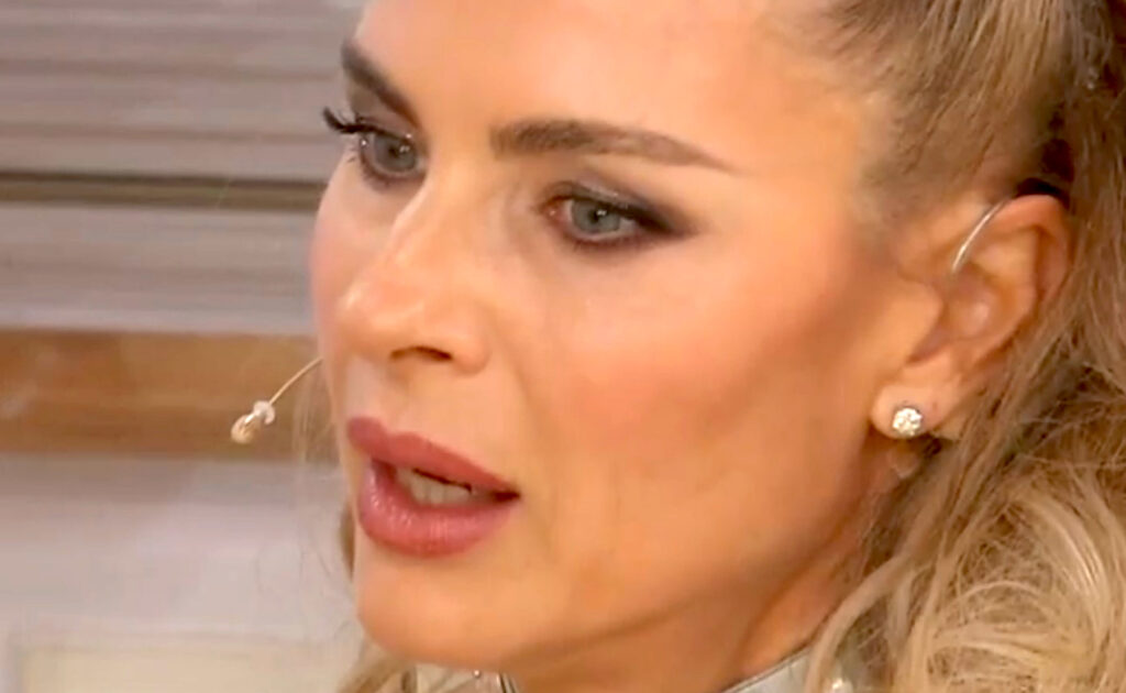 ''Ho chiamato io l’ambulanza per il TSO di mio figlio, avrei voluto soffrire al posto suo'': Martina Colombari parla dei ricoveri di Achille