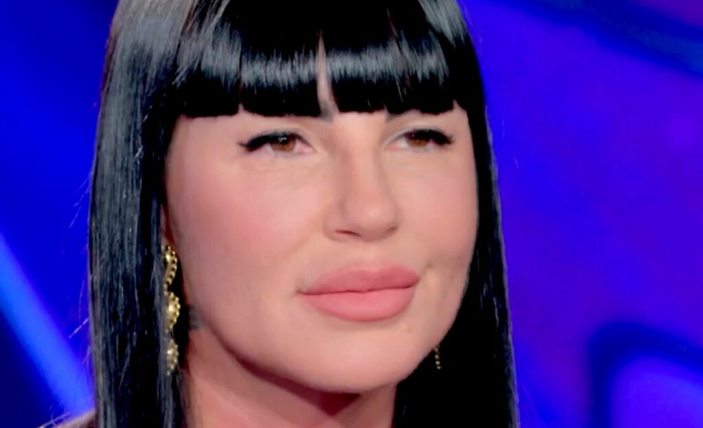 ''Qui in Italia non potrei fare niente'': Eliana Michelazzo, ex agente di Pamela Prati, rivela dove vive ora ''Qui in Italia non potrei fare niente'': Eliana Michelazzo, ex agente di Pamela Prati, rivela dove vive ora